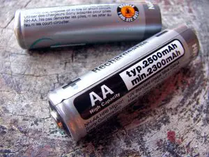 Refurbishing nicad battery information..