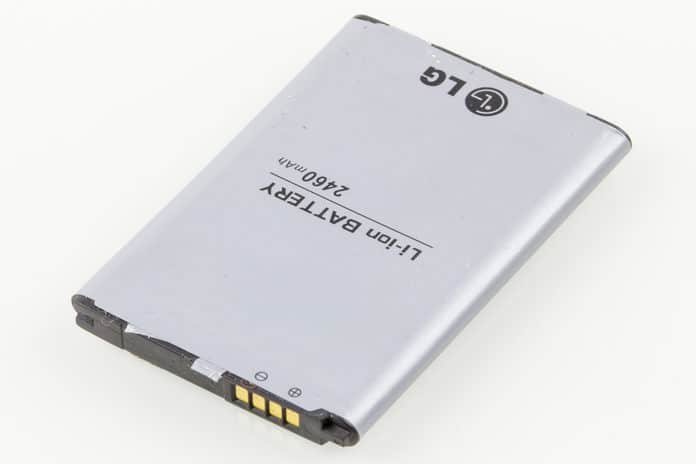 find out how you can use no charger to charge a lithium battery.