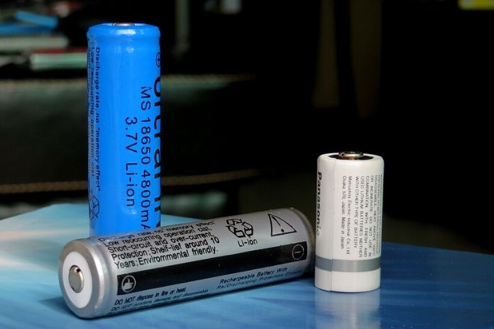 Is There A Between CR123 And CR123A Batteries?